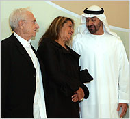 زاها حدید، تخریب مسجد الحرام و پیست اتومبیلرانی بحرین+ تصاویر